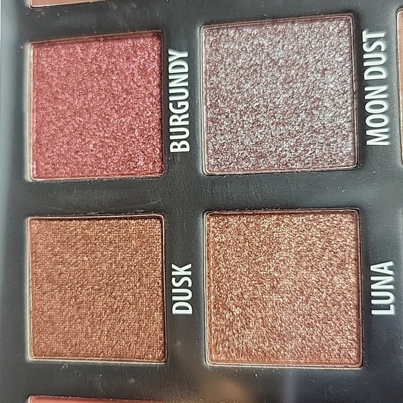 KAB Cosmetics Day + Night Palette - Picture 5 of 8